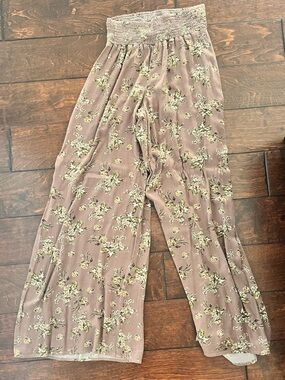 Wide-Leg Floral Pants — Dusty Mauve
